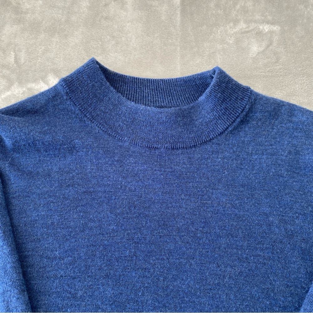Joseph Abboud Navy Crewneck Sweater Extra Fine Merino‎ Wool